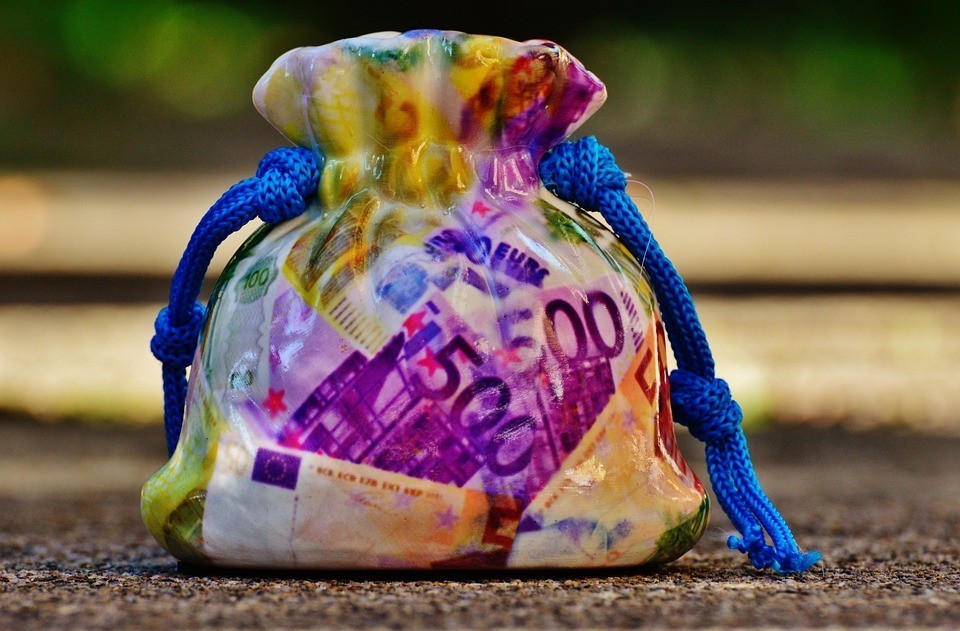 陆良个人借款速办最快：一小时内解决您的资金需求！